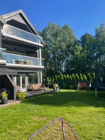 Attractive new semi-detached house