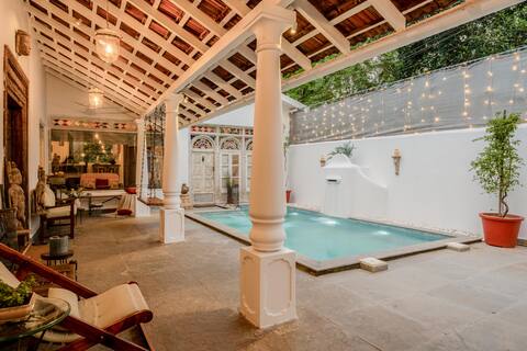 Staymaster Villa Anasoh-4BR-Heritage Pool Villa