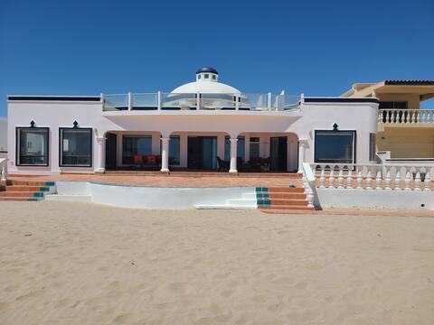 Beachfront La Paz 4 bdrm or add Casita for 5 bdrms
