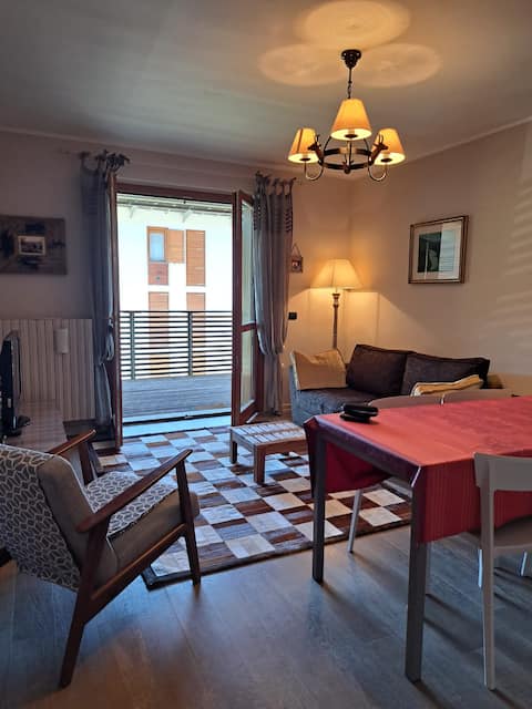 Top Airbnb: Two-room apartment facing the slopes a Sestriere