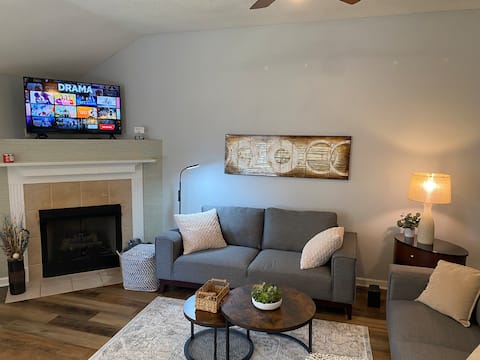 Southaven Hideaway near Shopping