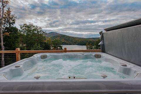 Lake Cabin w/ Hot Tub & Movie Theater. 5 King Bds