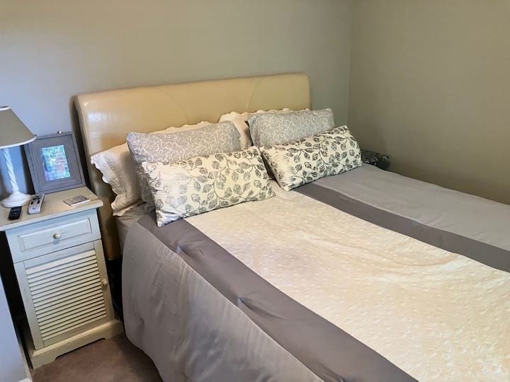 标准双人床客房，一楼