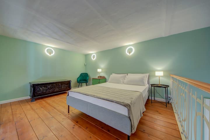 Master Balcony Suite Bedroom