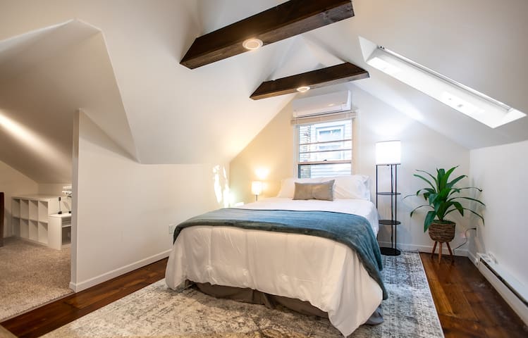 Hot tub | BBQ Grill Jun2024 | 5min to MOA &Airport