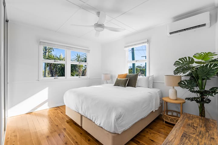 Master Bedroom Upstairs