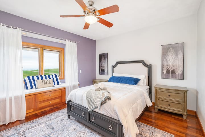 Bedroom 6