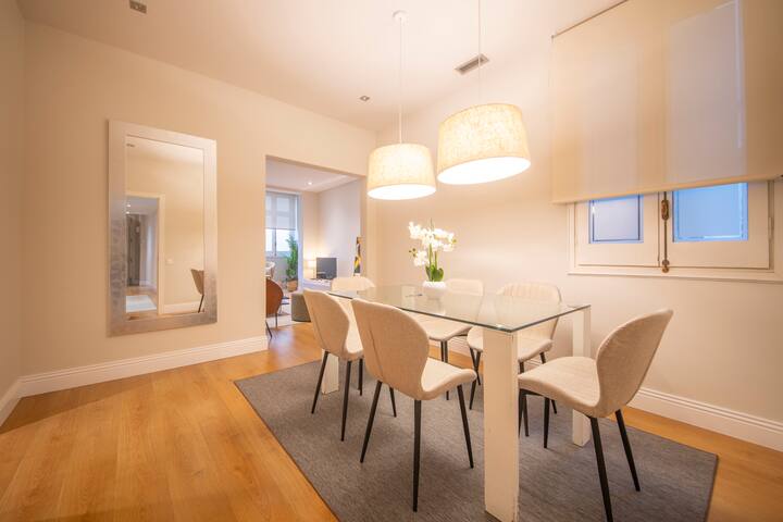 Three bedroom Apartment in Paseo de Gracia gallery image 5