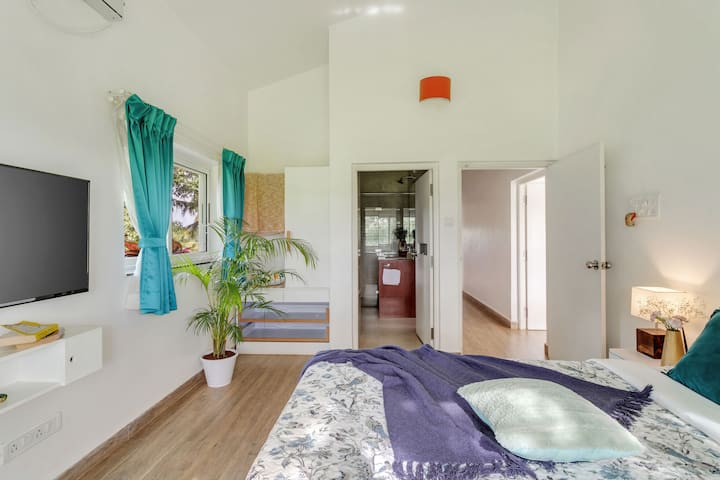 BEDROOM 5