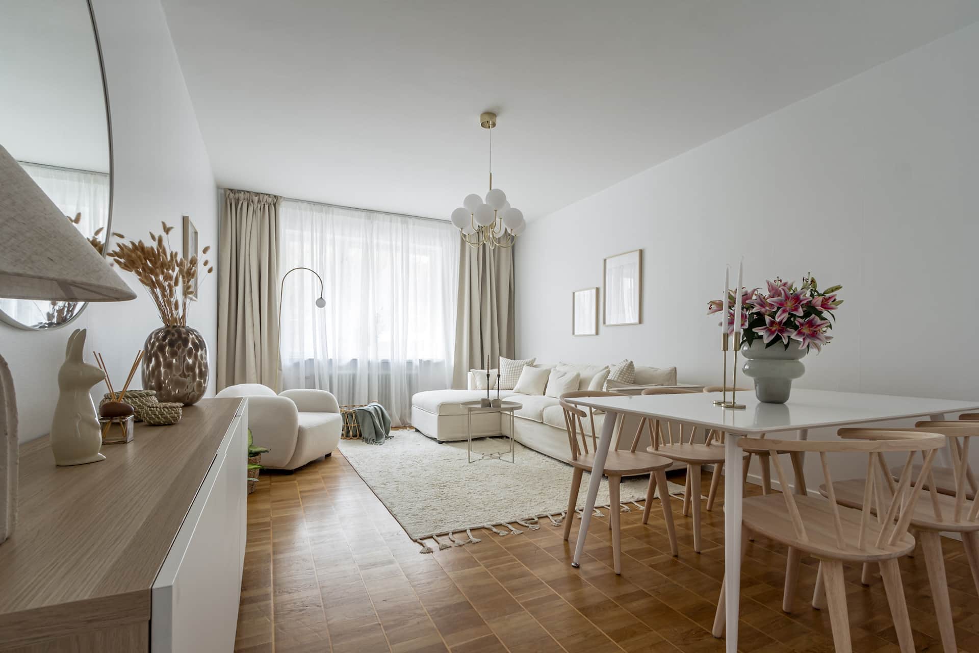 Bright 2BR in peaceful suburb