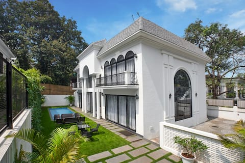 10BR Luxury Villas|2 private pools|Speaker|Assagao