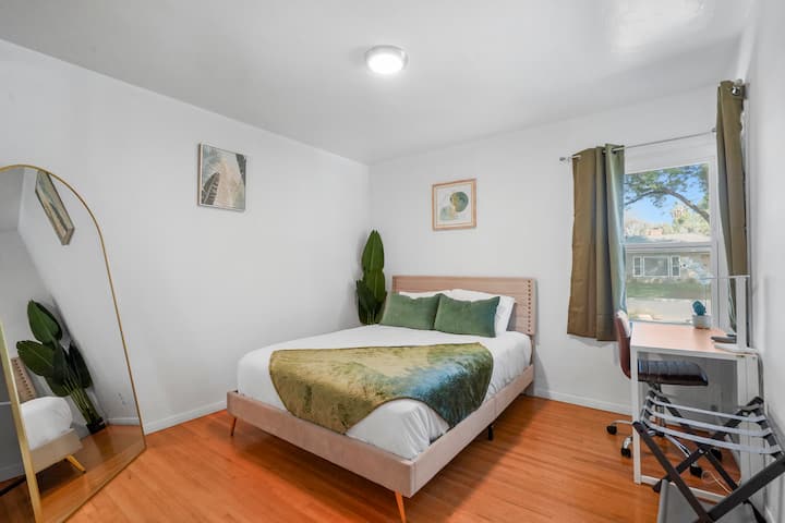 Experience the perfect blend of relaxation and work efficiency in our Queen Bed Room#3. With a spacious work station and a grand mirror, you'll feel like royalty while staying productive