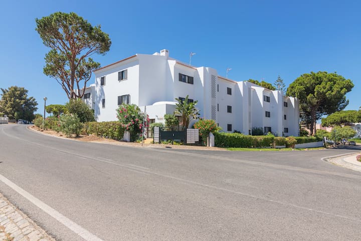 Ampla Gold managed Airbnb listing 3