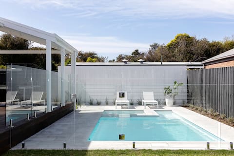 Top performing Airbnb: Waves at Blairgowrie in Blairgowrie