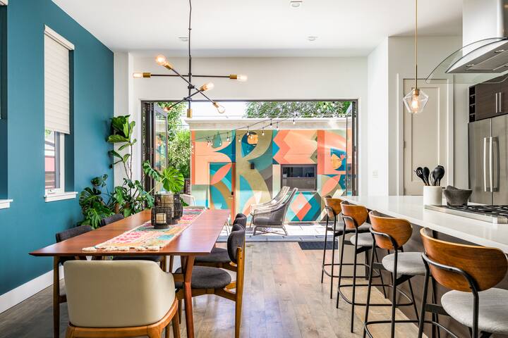 Wyandot House: Rooftop Hot Tub, Theater, Game Room gallery image 4