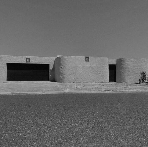 renovated House with Pool gallery image 3