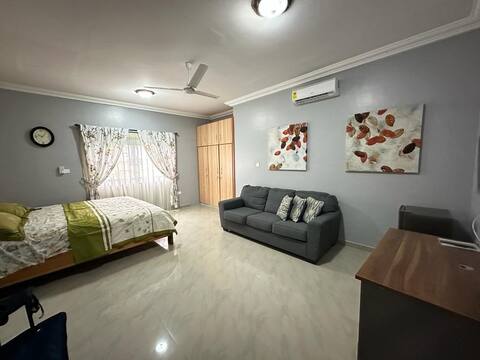 Yayra Suites