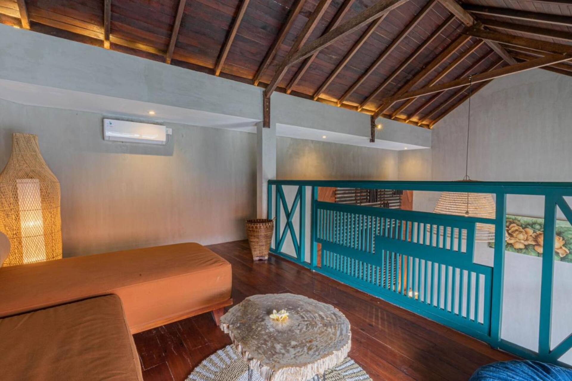 Modern Industrial Loft 1 Bedroom Private Villa in Seminyak 2