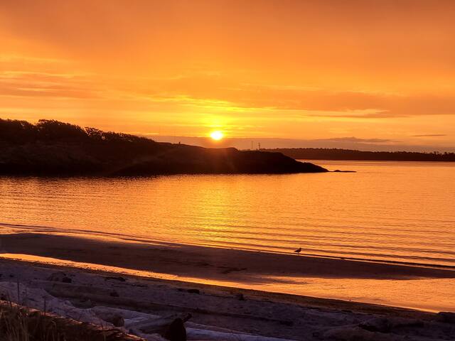 Sunrise Point (90 Day Minimum)