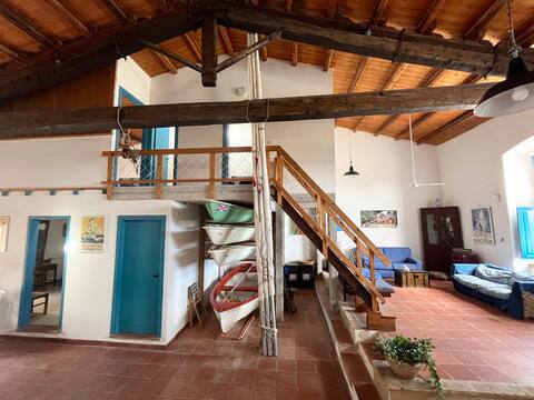Le Capriate, Gorgeous Villa in Front of the Sea