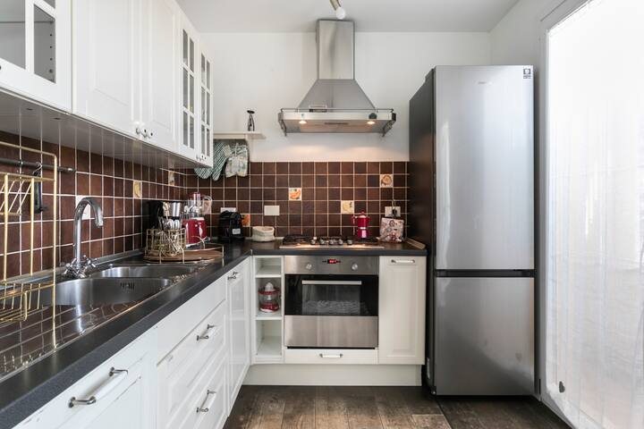 Luminoso attico con terrazza a Trastevere gallery image 4