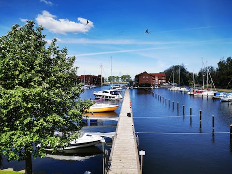 Apartment "Hedeby" directly in the marina