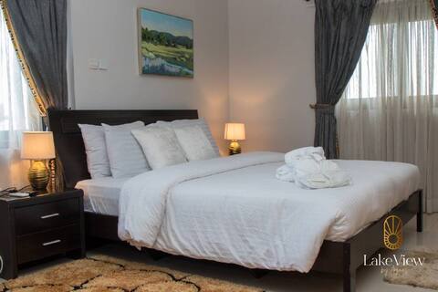 Family Rooms | Lakeview by Agnes
