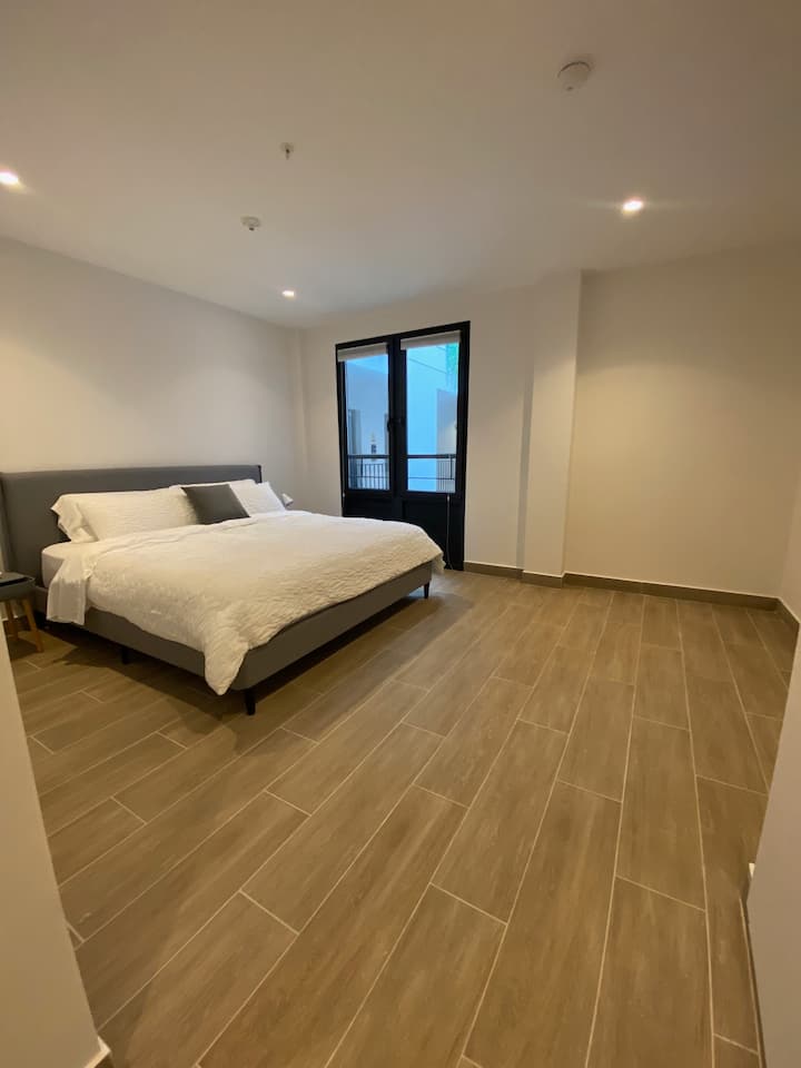 Chambre Principale avec Lit King Size