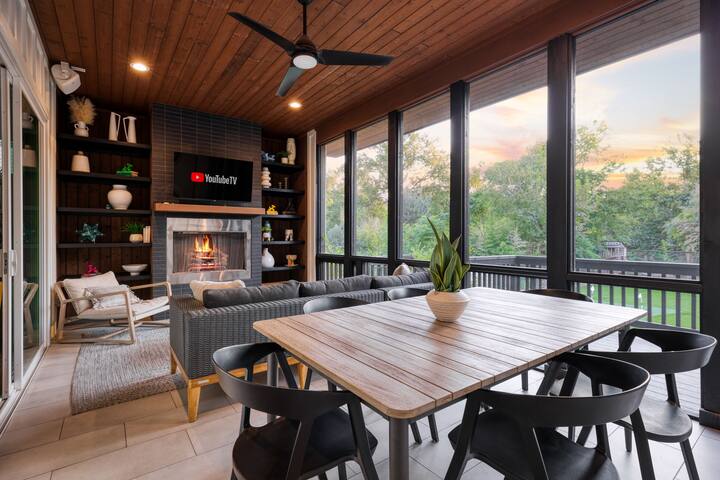 5BR Downtown Pool & Hot Tub Oasis gallery image 4