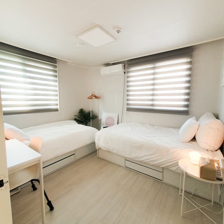 2 супер синглови! Имајте пријатна ноќ ~