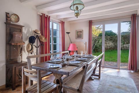 Authentic family home in Port-Navalo