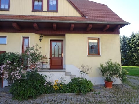 Popular Airbnb listing: Kottmar Vacation Rental in Görlitz