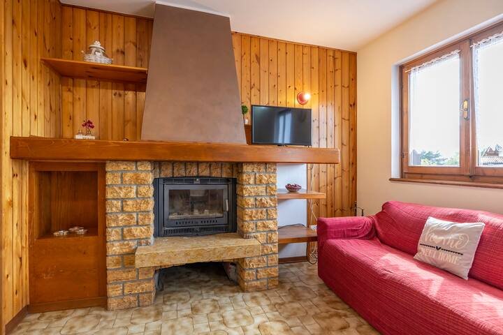 【ღ Villa Prato Est ღ】Giardino privato + box + WiFi gallery image 3