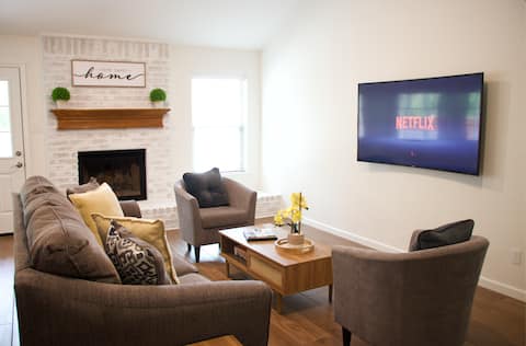 Popular Airbnb listing: Home Near AT&T w/ GAME Room and Fire Pit in Euless