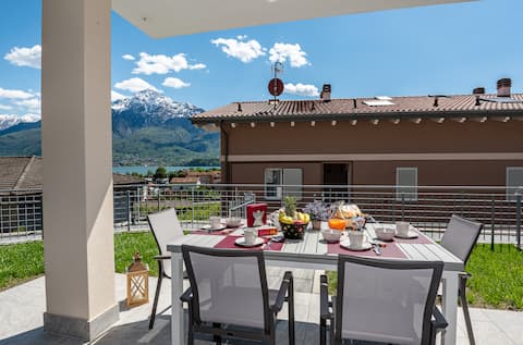 Laura's Little Diamond - Domaso