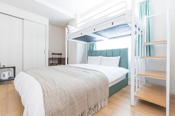 Asakusaarea/9 people/1 floor /3rooms/6bed（D3,S3）