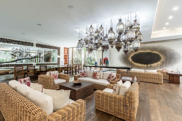 Prime Location In Luxury Zona Romántica Condo - Puerto Vallarta