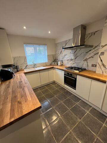 Hulme House gallery image 2