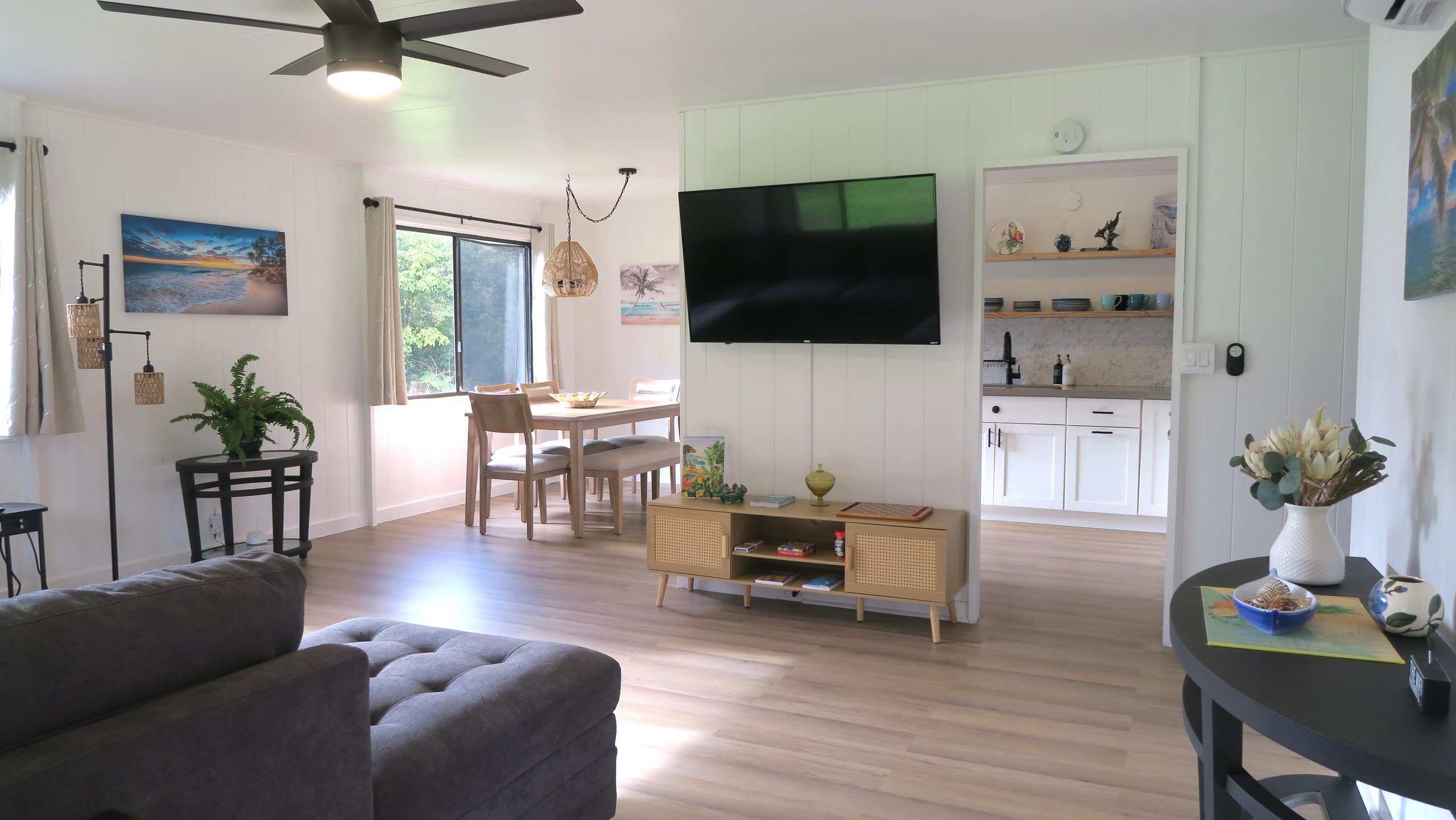 Home in Honokaa · ★4.95 · 3 bedrooms · 4 beds · 2 shared baths - Image 10