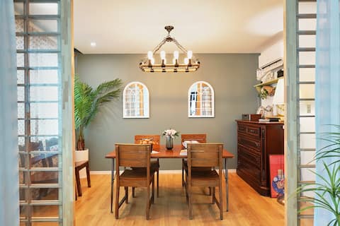 #Airport Callvan#3QueenBed#Diningroom#Kitchen#Crib