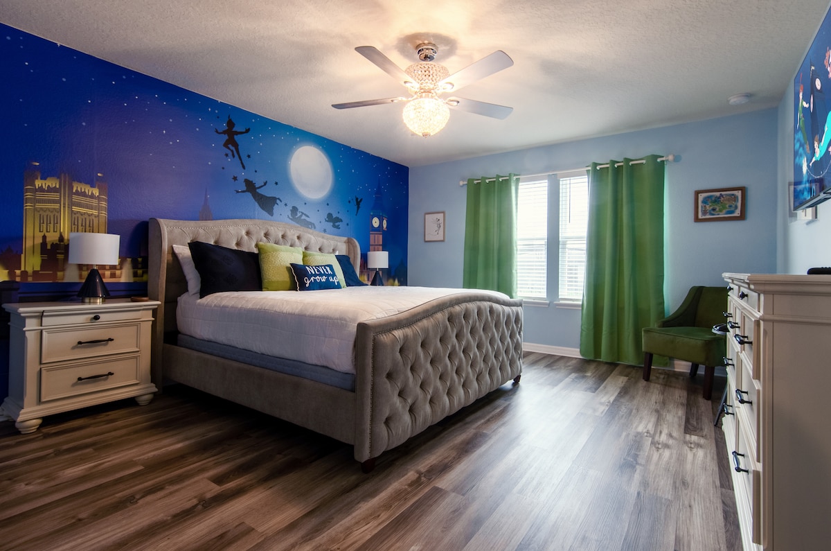 Chumba cha kulala cha msingi (Peter Pan)