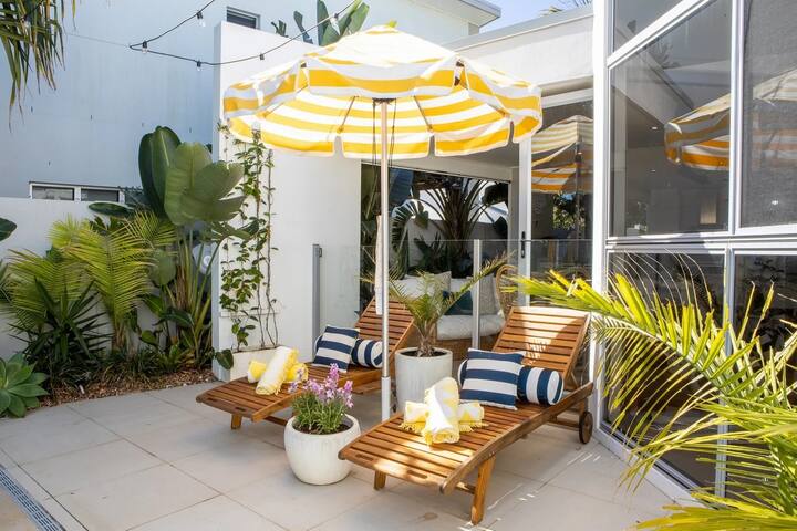 Beach bliss @ Salt gallery image 4