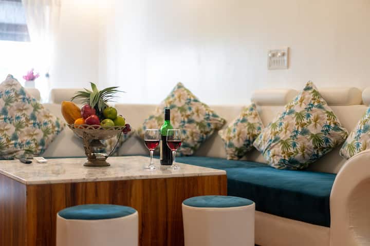 Living area image 4