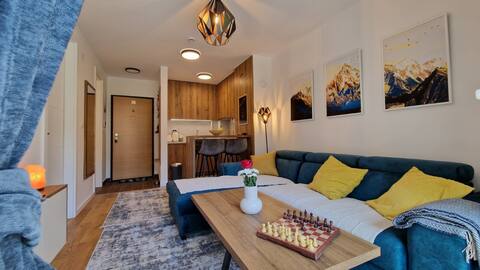 Cozy 1BDR Near Ski Lift - Free P