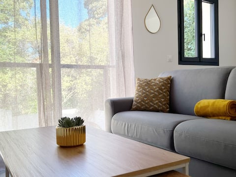 EXCLUSIVE•Paris•Roissy CDG•Disney•Asterix•Parc Expo