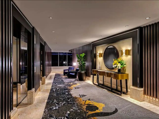 City water views 3bedrm Apartment The Star Pyrmont gallery image 2