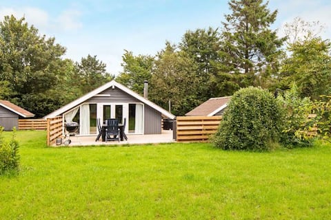 Lovely cottage with sauna and wilderness bath