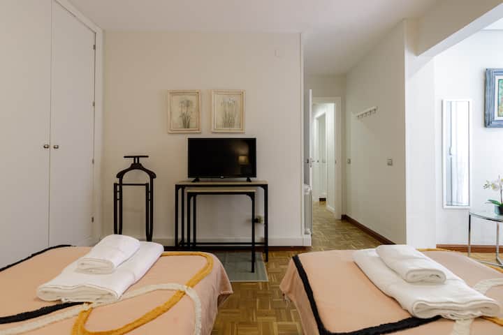 غرفة النوم 2