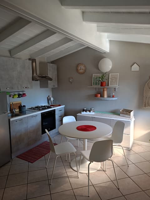 Popular Airbnb listing: Casa Alisea - Two-room apartment in Brescia in Brescia