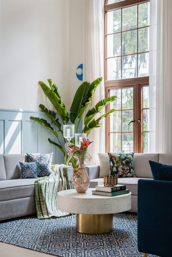 Living room image 10